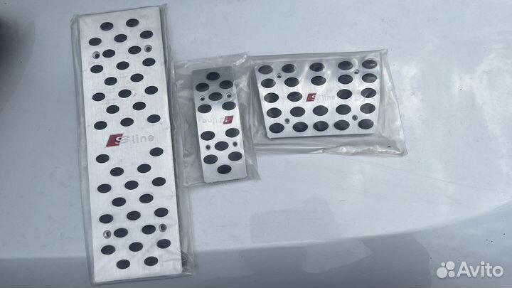 Накладки на педали Audi