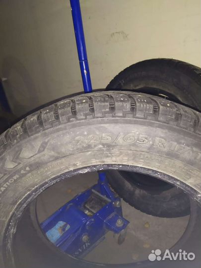 Nokian Tyres Hakkapeliitta 5 225/65 R17