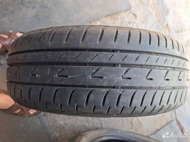 Bridgestone B60 185/60 R15