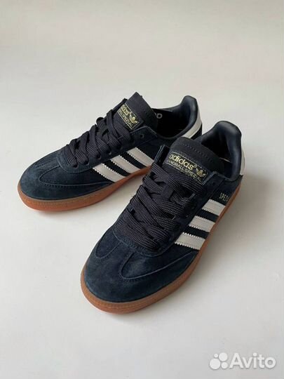 Adidas spezial