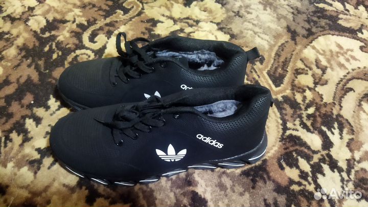 Мужские зимние кроссовки с мехом