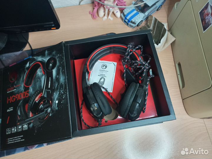 Игровые наушники