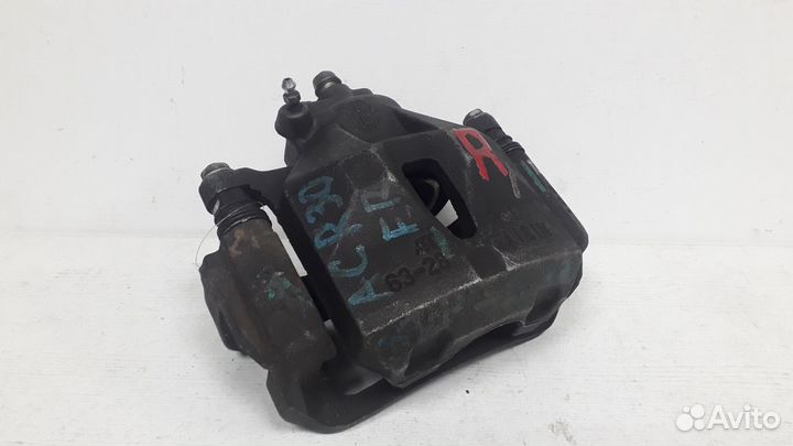 Суппорт передний правый Toyota, Lexus Camry V30 20