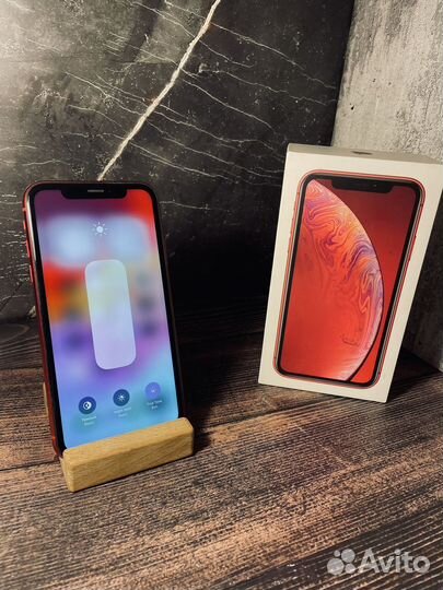 iPhone Xr, 64 ГБ