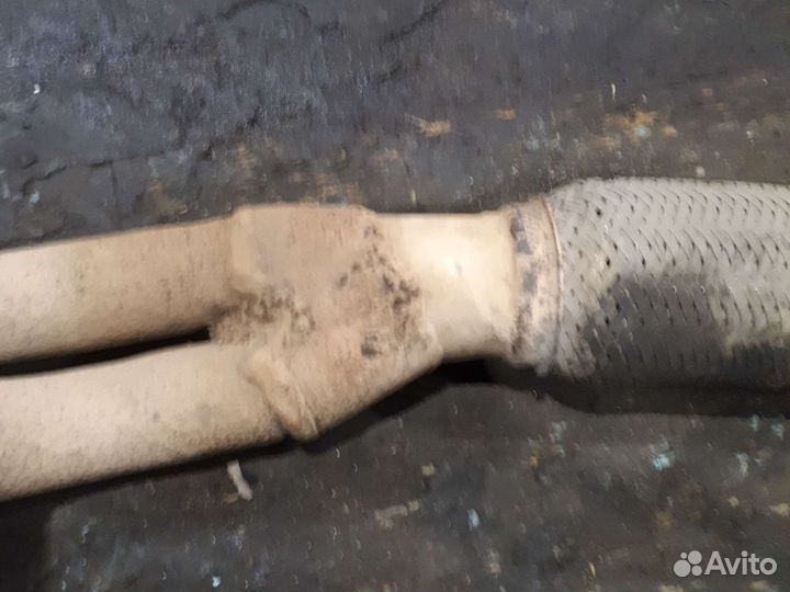 Труба приёмная ауди а6 с4