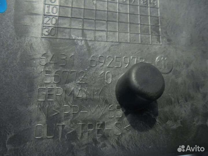 Накладка левая Bmw 3-Series E90 N52B25A 2006/8