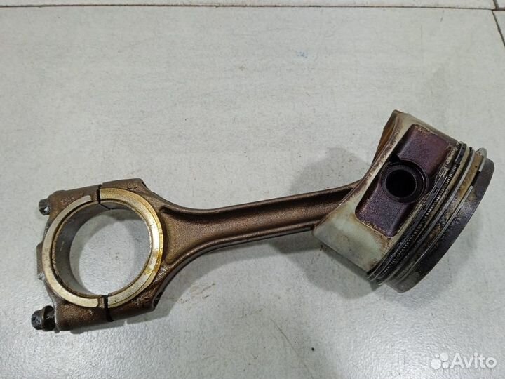 Поршень с шатуном Ауди