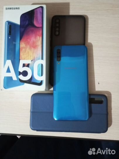 Samsung Galaxy A50, 6/128 ГБ