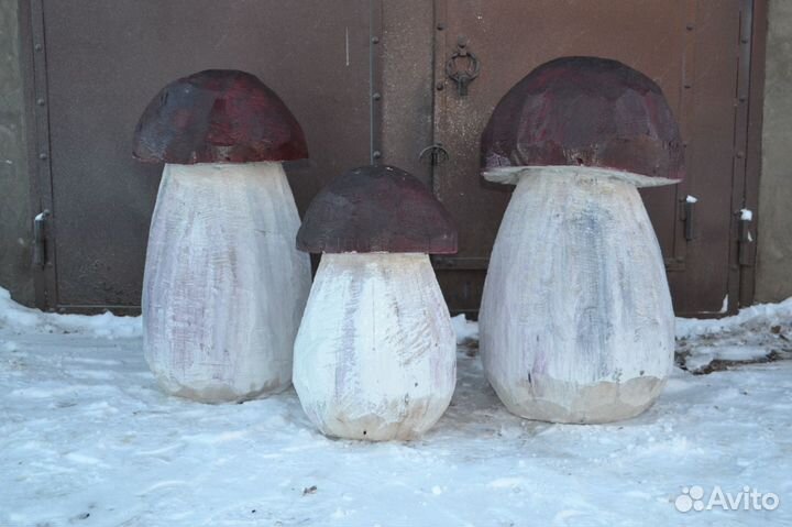 Фигуры из дерева