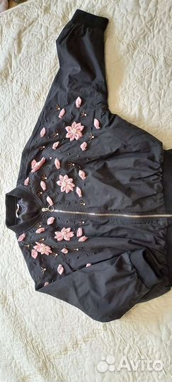 Ветровка для девочки