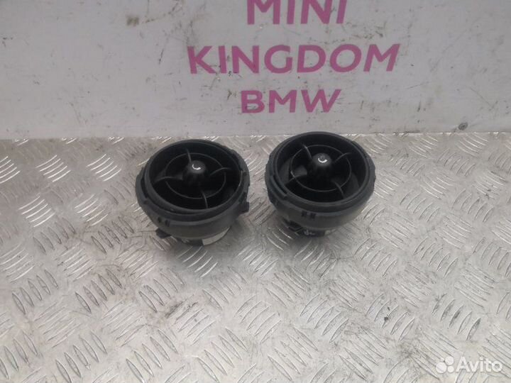 Дефлектор воздушный Mini Cooper R56LCI N16 2013