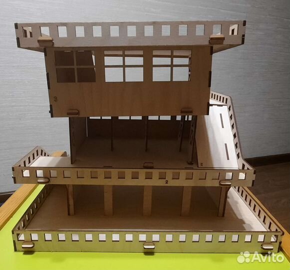 Гараж для машинок