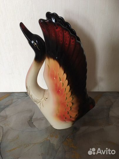 Ваза лебедь