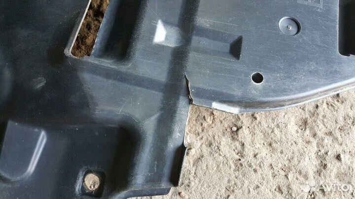 Защита двигателя Subaru Forester SG5 EJ205 04