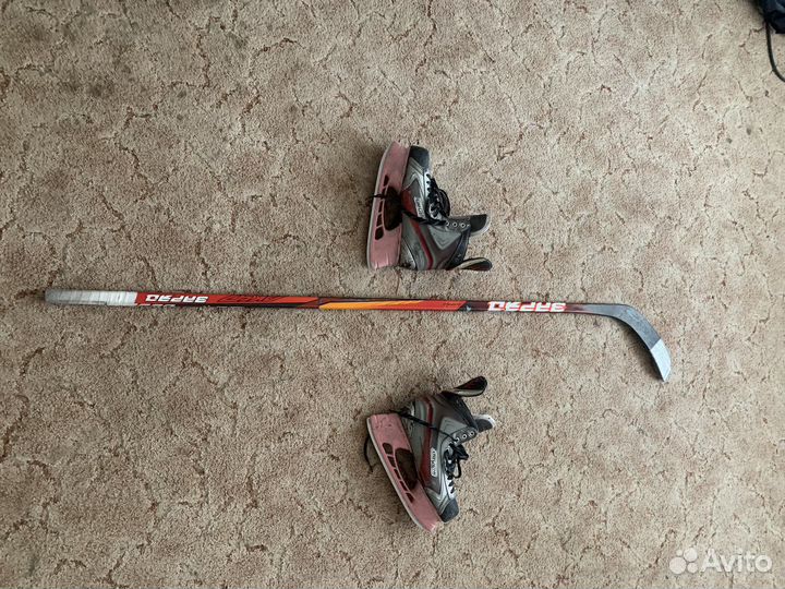 Клюшка коньки