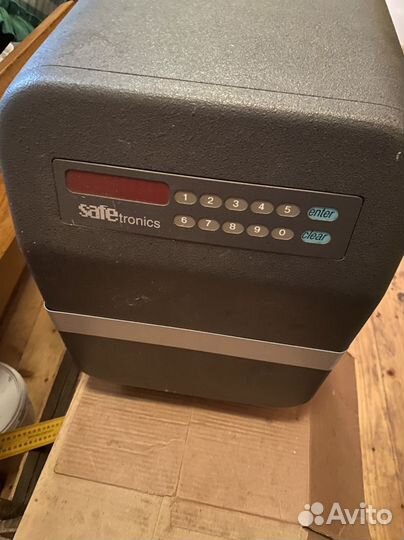 Сейф safe tronics