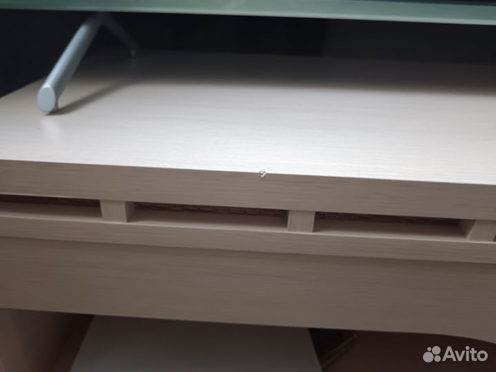 Тумба под телевизор