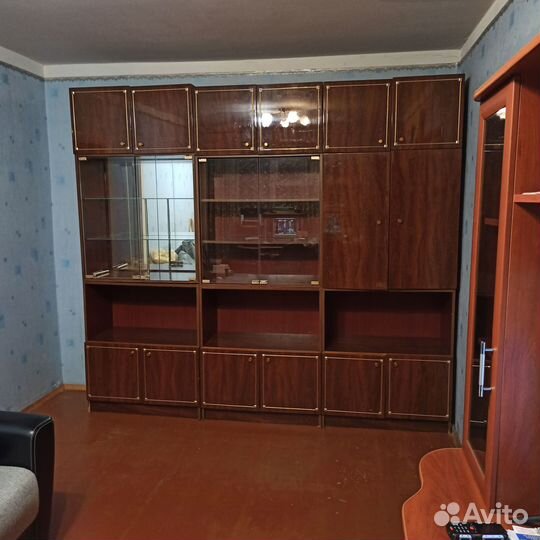 Продам стенку 