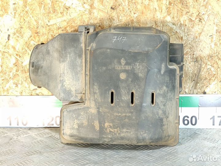 Корпус воздушного фильтра Renault Megane 2003 2009