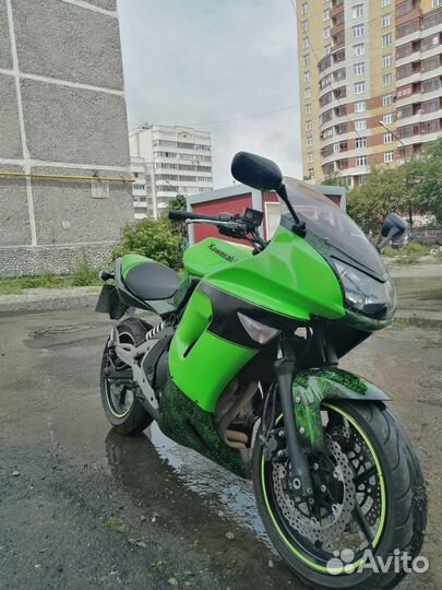 Kawasaki er6f