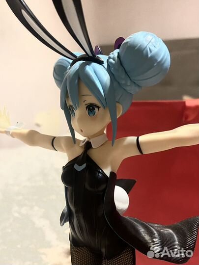 Фигурка Hatsune Miku BiCute Bunnies