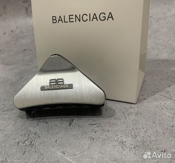 Balenciaga крабик для волос