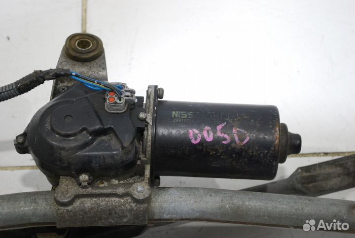 Трапеция стеклоочистителя передняя Nissan