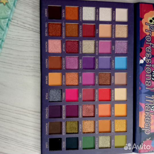 Тени для глаз