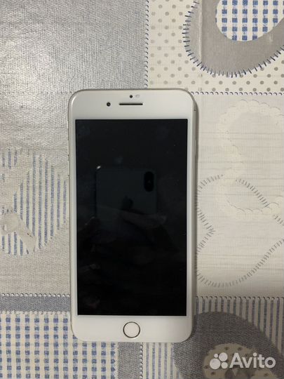 iPhone 8 Plus, 64 ГБ