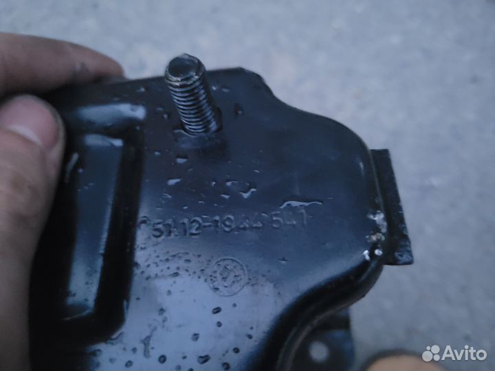 Отбойники bmw e34 бмв е34 амортизаторы