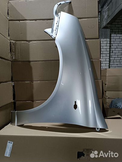 Крыло калина левое цвет серебристый платина