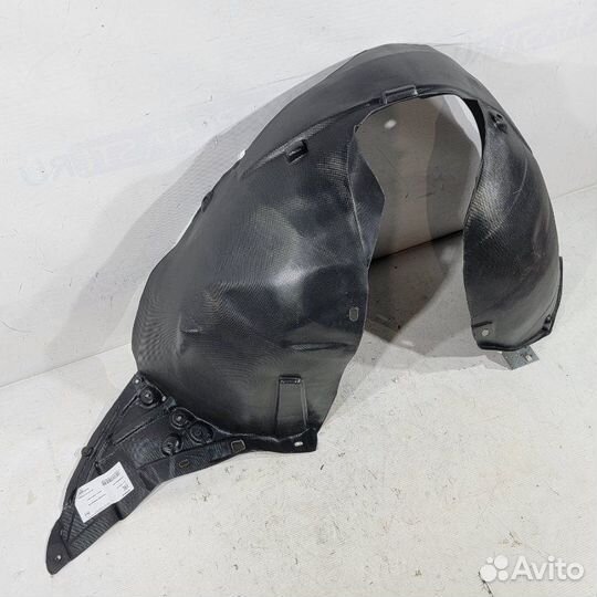 Подкрылок Citroen C3 Picasso SH передний правый