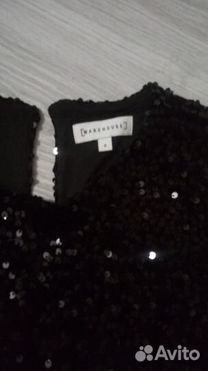 Блузка в пайетках s-m