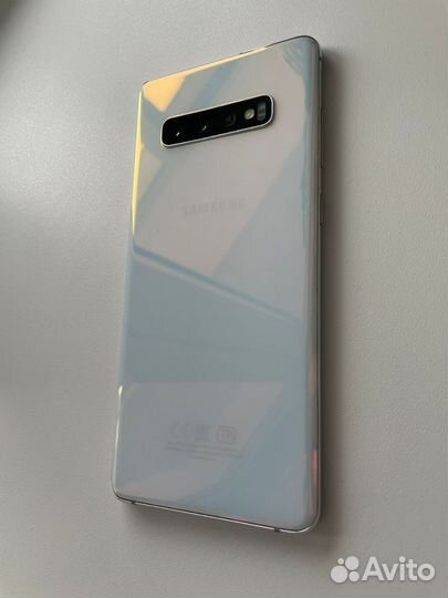Samsung Galaxy S10+ Ceramic, 8/128 ГБ