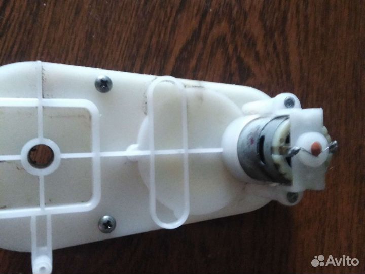 Мотор редуктор от детского электро скутера