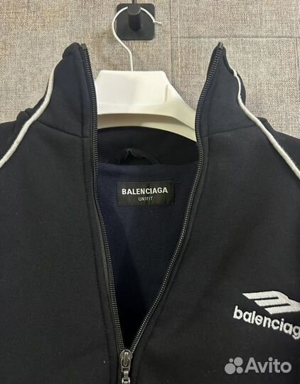 В Наличии Balenciaga 3b sports зип худи