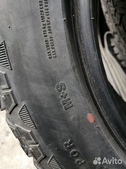 CrossLeader W01 235/60 R18