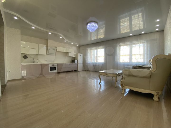 3-к. квартира, 102,6 м², 3/16 эт.