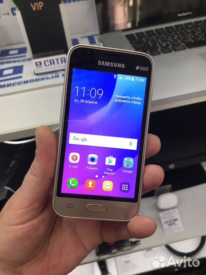 Samsung Galaxy J1 Mini SM-J105H, 8 ГБ