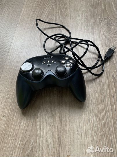Геймпад джойстик genius maxfire g-12u