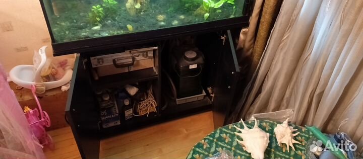 Аквариум с тумбой 175 литров