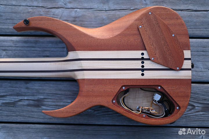 Гитарный мастер. Ремонт гитар любой сложности