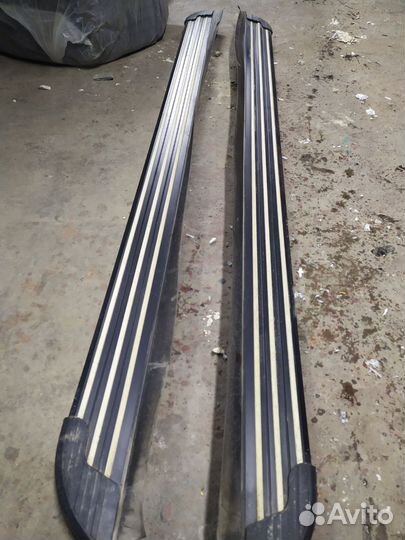 Пороги подножки алюминиевые