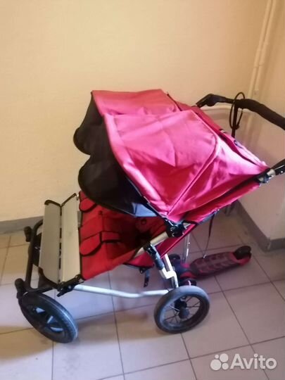 Коляска для двойни