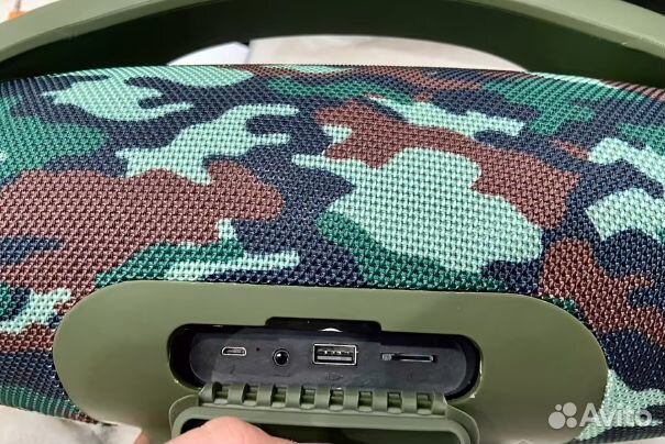 Большая портативная колонка