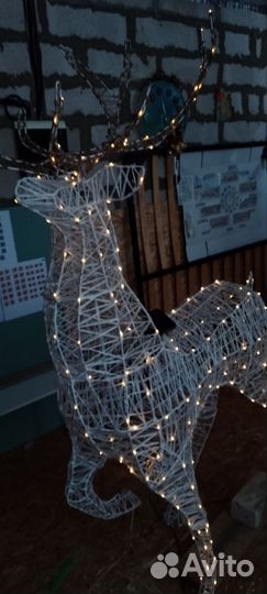 Большой светящийся Олень