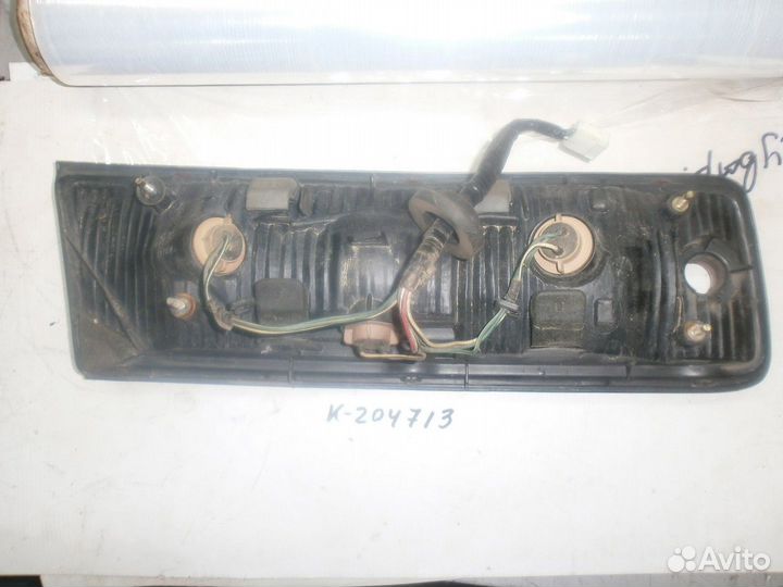 Фонарь задний (Toyota Mark II)