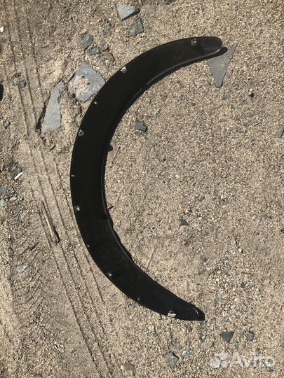 Фендеры универсальные на авто 4шт