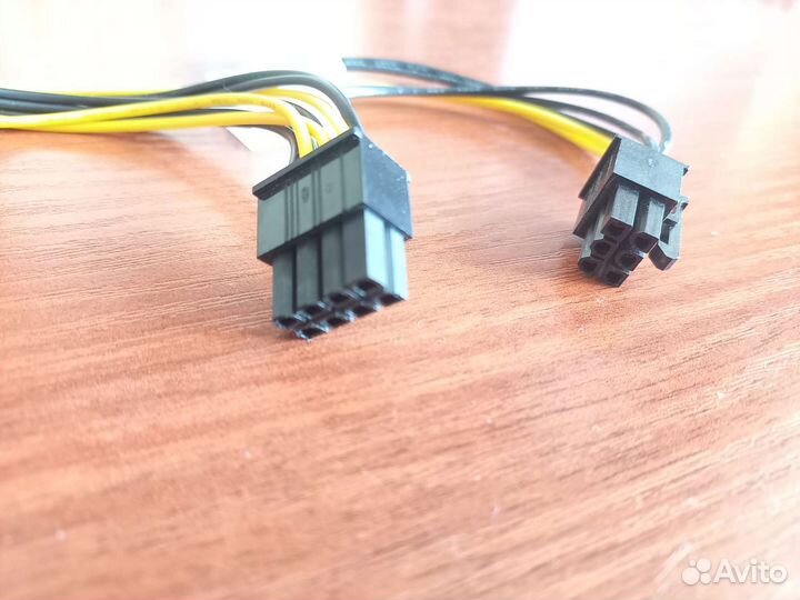 Кабель переходник питания molex/PCI-E 6 pin