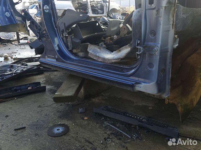 Порог правый Kia Ceed